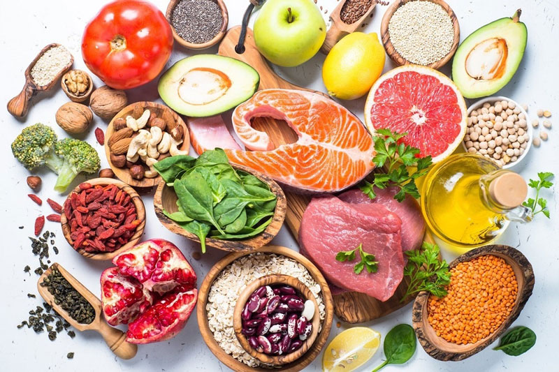 Độn cằm bao lâu hết sưng